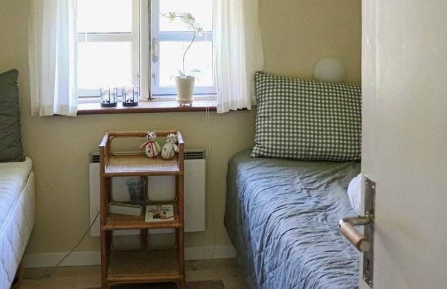 6 Person Holiday Home in Hishult - Foto 2