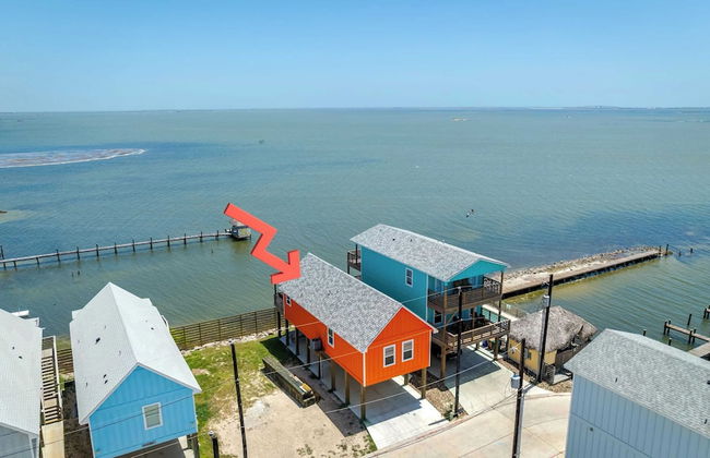 Waterfront Escape w/ Views Shared Pool & Boat Dock Orange Crush by Avantstay - Foto 2