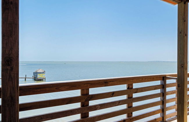 Waterfront Escape w/ Views Shared Pool & Boat Dock Orange Crush by Avantstay - Foto 15