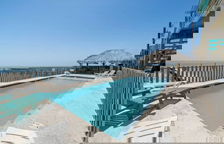 Foto 1 - Waterfront Escape w/ Views Shared Pool & Boat Dock Orange Crush by Avantstay