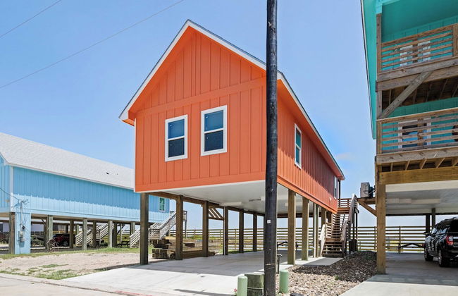 Waterfront Escape w/ Views Shared Pool & Boat Dock Orange Crush by Avantstay - Foto 21
