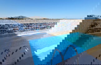 Foto 1 - Belvilla by OYO Atico Marvel con Piscina Privada
