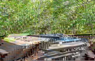 Foto 1 - Harmony Haven by Avantstay Game Room, Large Deck
