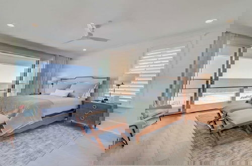 Foto 11 - 710 Ocean Boulevard Avantstay Oceanfront, Private Pool + Rooftop Deck