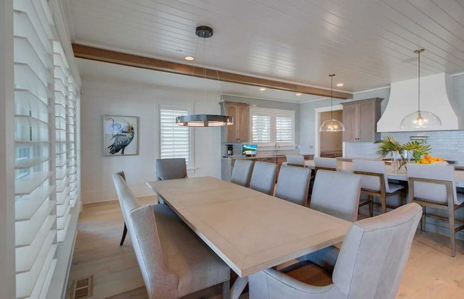 710 Ocean Boulevard Avantstay Oceanfront, Private Pool + Rooftop Deck - Photo 30