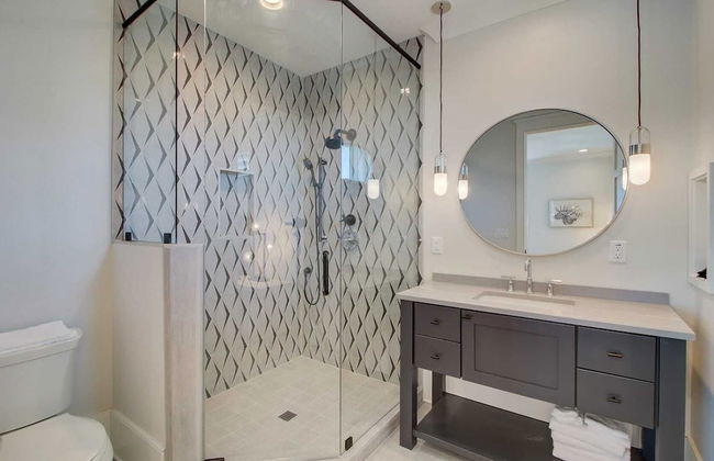 710 Ocean Boulevard Avantstay Oceanfront, Private Pool + Rooftop Deck - Photo 24