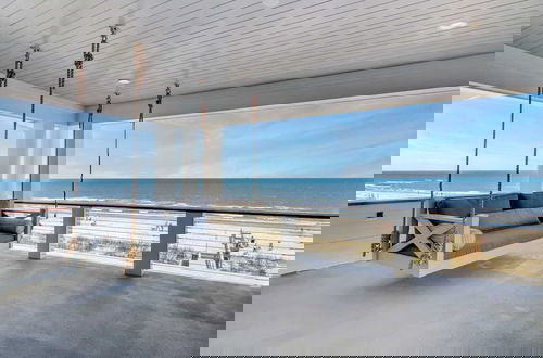 Foto 58 - 710 Ocean Boulevard Avantstay Oceanfront, Private Pool + Rooftop Deck