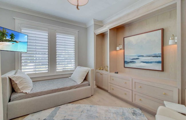 710 Ocean Boulevard Avantstay Oceanfront, Private Pool + Rooftop Deck - Photo 8