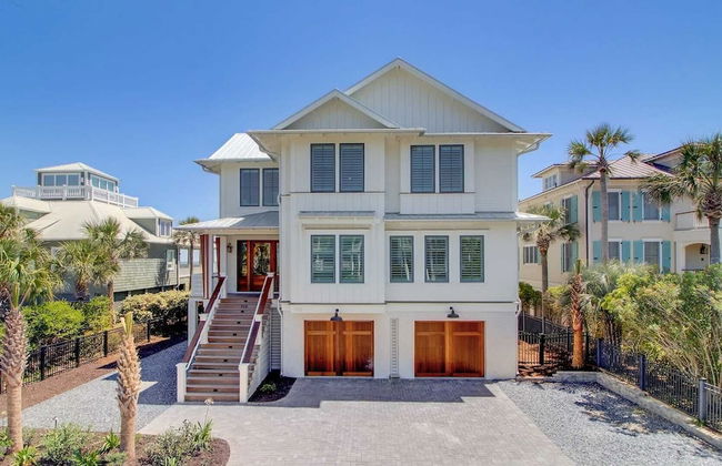 710 Ocean Boulevard Avantstay Oceanfront, Private Pool + Rooftop Deck - Photo 41
