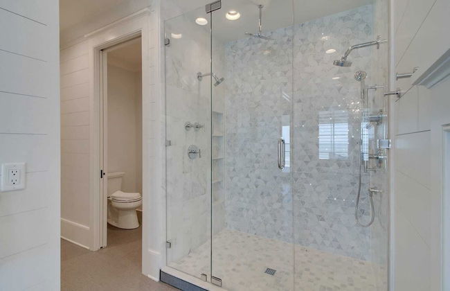 710 Ocean Boulevard Avantstay Oceanfront, Private Pool + Rooftop Deck - Photo 40