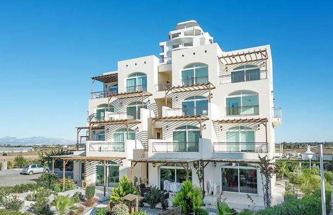Aphroditebeachfrontresort Unique gem Direct by sea - Foto 26