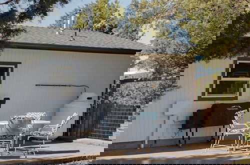 Photo 19 - Hideaway of Highway 20
