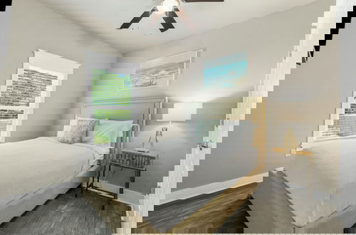 Foto 3 - 30A Beach House - Beach Bayou