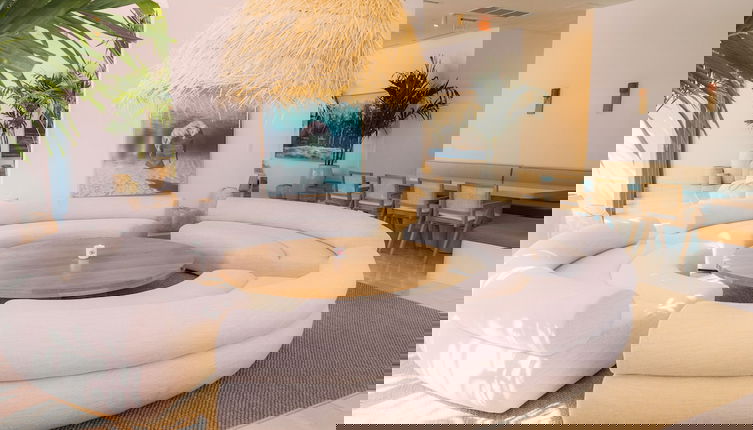 Photo 1 - Flow Miami Hotel