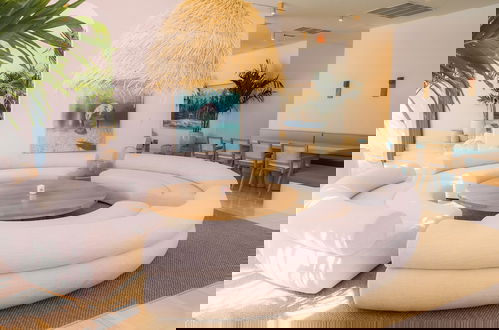 Photo 1 - Flow Miami Hotel