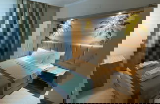Photo 3 - Estia Blue