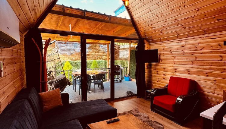 Foto 1 - Danzona Bungalov
