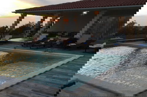 Foto 25 - New White Villa, 60 m2, Pool