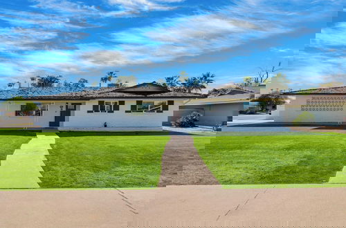 Photo 34 - Putters Paradise by Avantstay Central Location + Private Pool