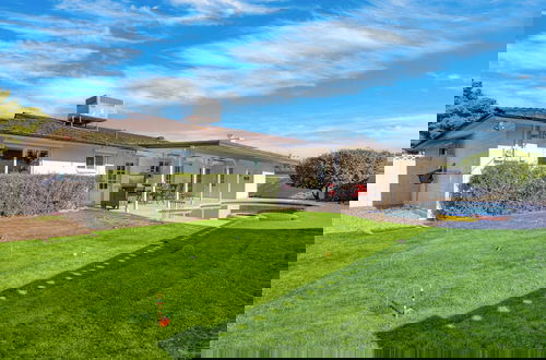 Photo 36 - Putters Paradise by Avantstay Central Location + Private Pool