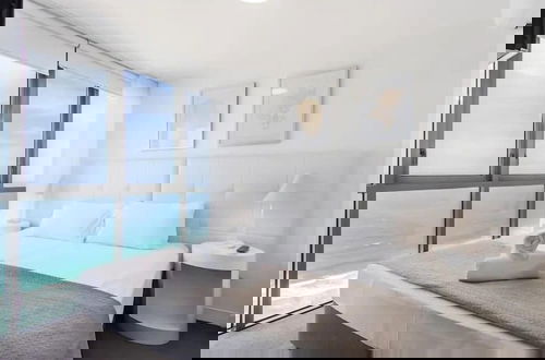 Foto 4 - Oceanfront at Rhapsody by Coastal Letting Co