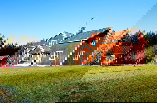 Photo 1 - 6 Person Holiday Home in Hjortkvarn-by Traum