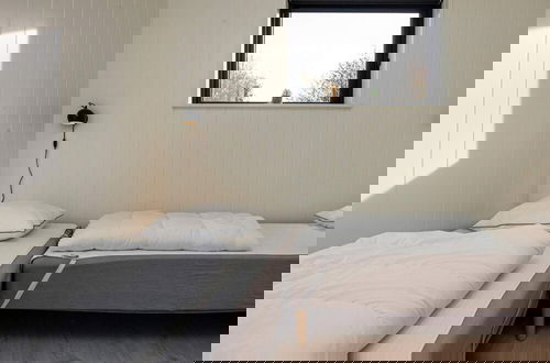 Foto 3 - 10 Person Holiday Home in Ebeltoft
