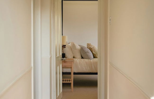 Trinity Farmhouse-Stunning House&Garden - Photo 11
