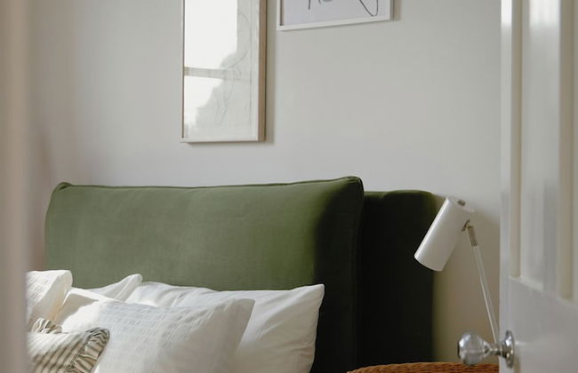 Trinity Farmhouse-Stunning House&Garden - Photo 3