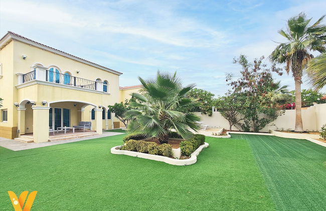 Venduras - Spacious 4BR Villa in La Mer - Foto 1