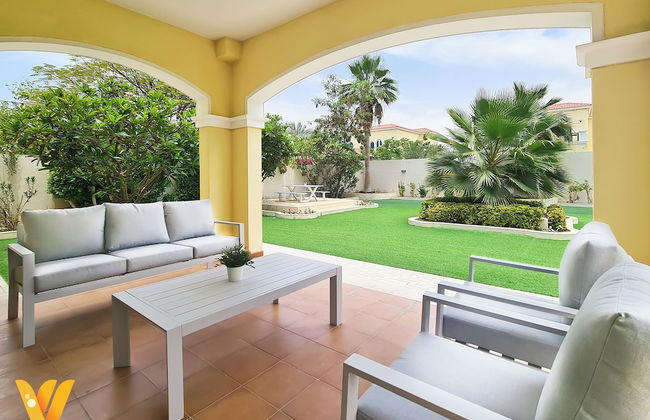 Venduras - Spacious 4BR Villa in La Mer - Foto 15