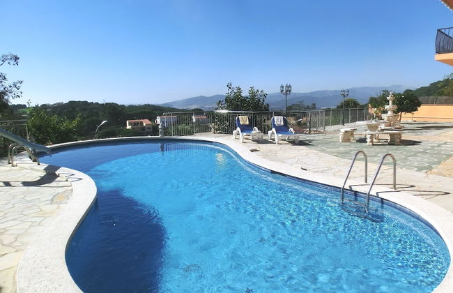 Beautiful Villa in Blanes With Private Swimming Pool - Foto 18