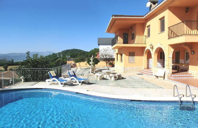 Beautiful Villa in Blanes With Private Swimming Pool - Foto 1