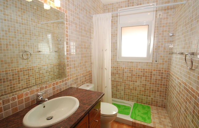 Beautiful Villa in Blanes With Private Swimming Pool - Foto 17