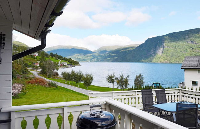 4 Person Holiday Home in Utvik-by Traum - Photo 1