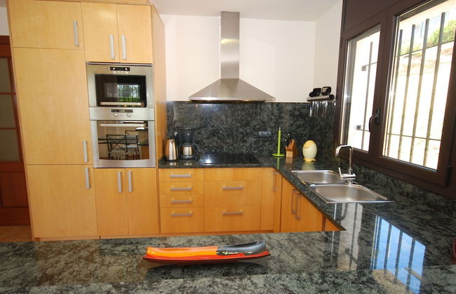 Luxurious Villa in Calonge With Private Pool - Foto 2