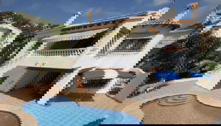 Foto 1 - Detached Holiday Home Private Swimming Pool and Beautiful Gardens in Moraira