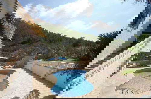 Foto 16 - Detached Holiday Home Private Swimming Pool and Beautiful Gardens in Moraira
