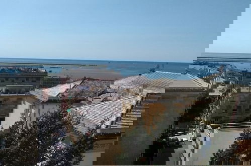 Foto 13 - Spacious Apartment With sea View Terrace in Genoa Pegli
