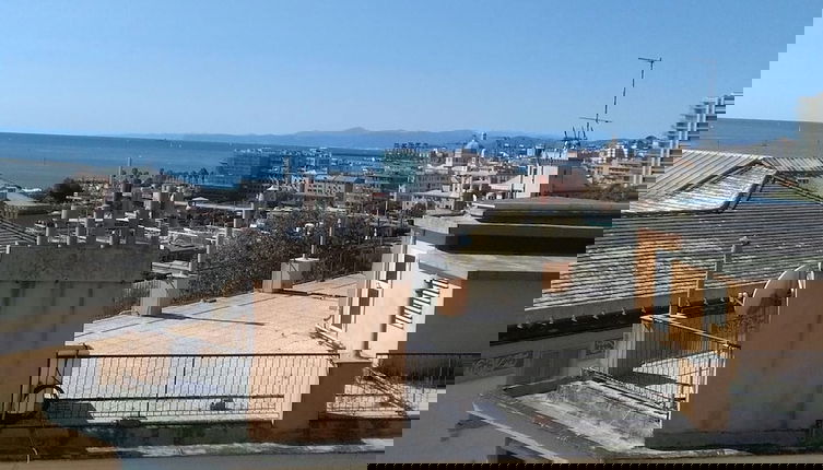 Foto 1 - Spacious Apartment With sea View Terrace in Genoa Pegli