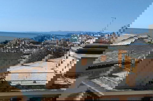 Foto 1 - Spacious Apartment With sea View Terrace in Genoa Pegli