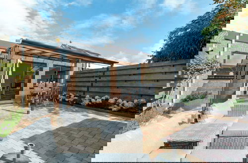 Foto 1 - Beautiful Home With Garden