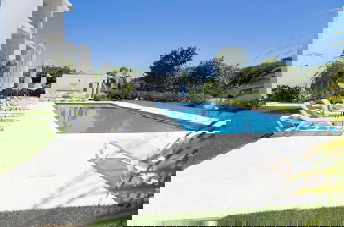 Foto 12 - Ka' Romana Residences