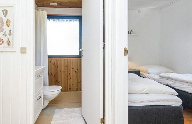 5 Person Holiday Home in Orsted - Foto 11