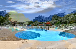 Foto 1 - Gite in a Holiday Park With Swimming Pool