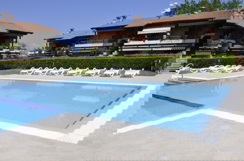 Photo 19 - Well-decorated Home With Pool