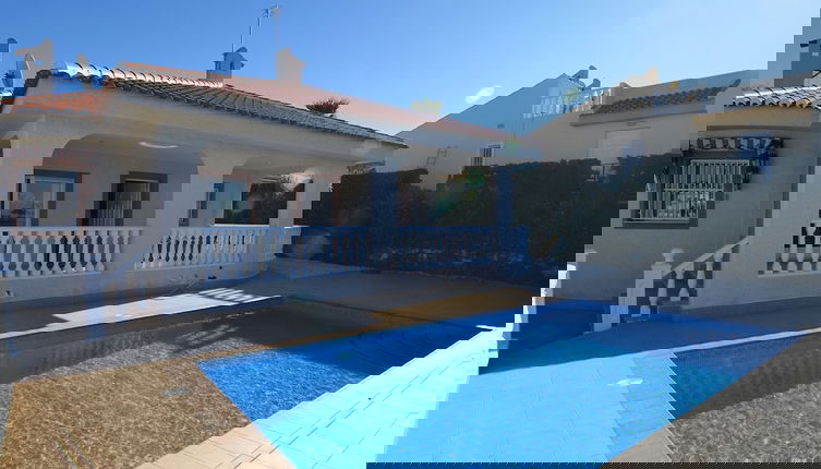 Foto 1 - Captivating Villa in Rojales With Swimming Pool