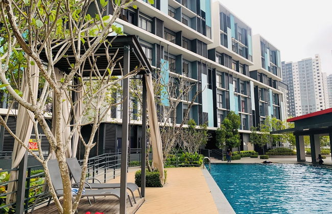 CoreSoho Suite by BKAstaycation KotaWarisan Sepang KLIA Airport, Free WiFi - Foto 1