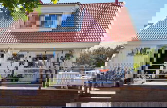 Photo 1 - 4 Star Holiday Home in Lysekil