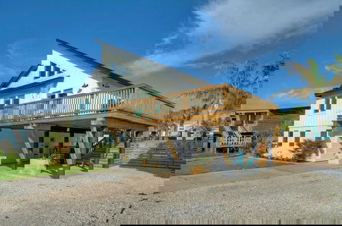 Foto 52 - Private Pool, Walk to Beach, 6bdr, Main+guest House Third Sandbar by Avantstay